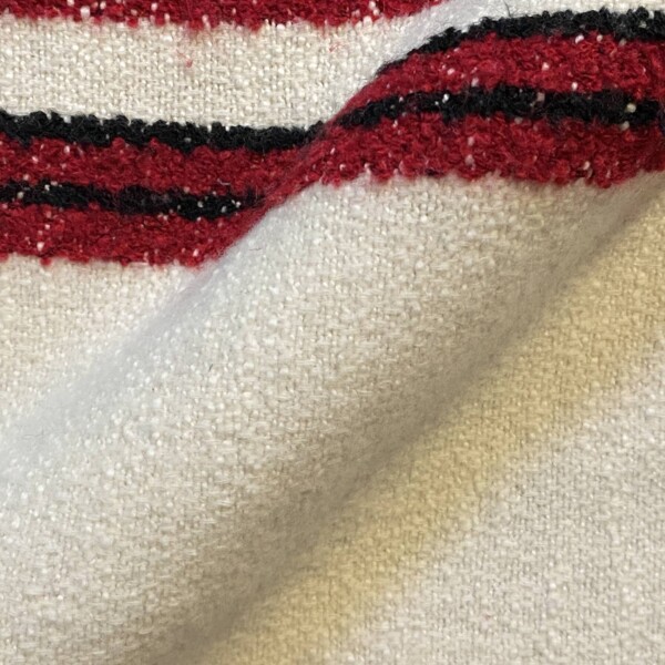 Multicolor structured fabric with stripes